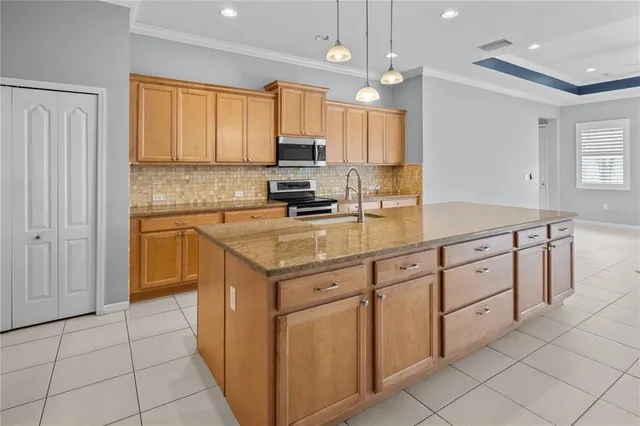 $575,000 | 4506 62nd Terrace East, Bradenton, FL 34203