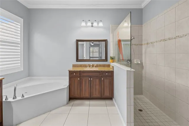 $575,000 | 4506 62nd Terrace East, Bradenton, FL 34203