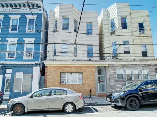 a car parked in front of a building
