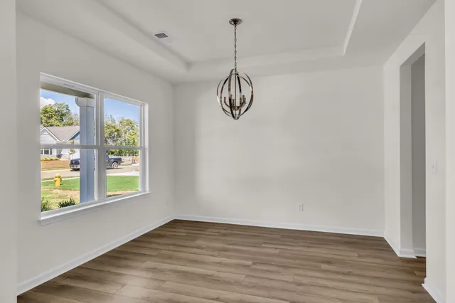 $459,990 | 564 Nightengale Ridge Drive, Columbia, TN 38401