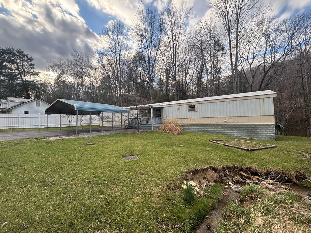 715 Lorton Lick Road Bluefield, WV 24701 - Photo 1 of 1 Gallery Image 1