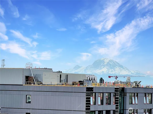 $415,000 | 1111 East Pike Street, Unit 205, Seattle, WA 98122