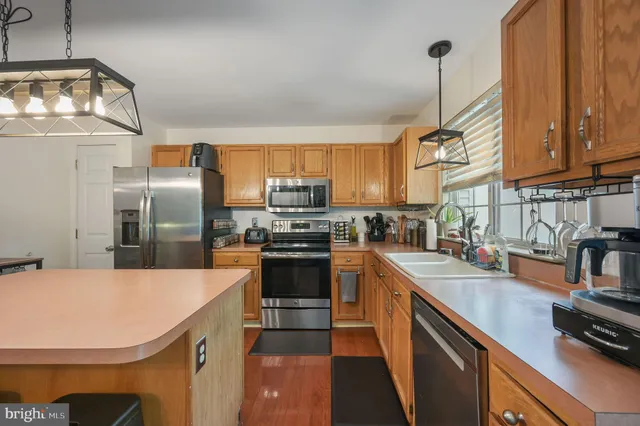 $340,000 | 42 Denny Circle, Newark, DE 19702