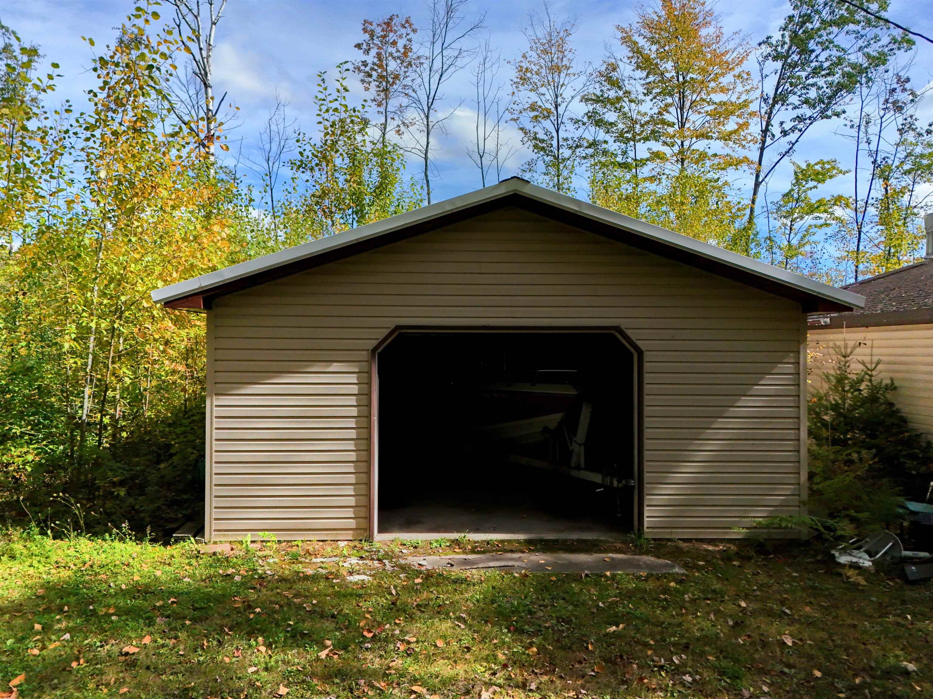2670 Bass Lake Road Lupton, MI 48635 - Photo 15 of 48