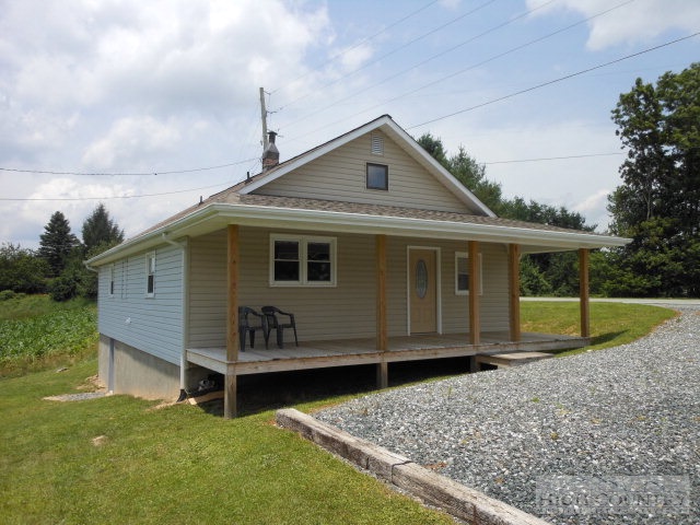 490-486 Wildcat Road Deep Gap, NC 28618 - Photo 29 of 33 Gallery Image 29