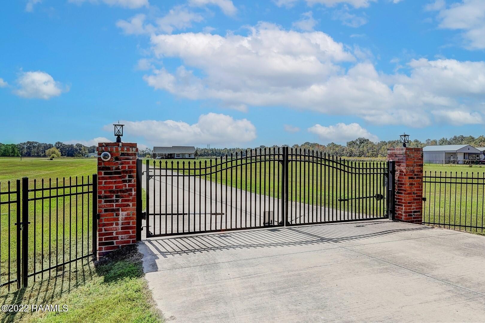 338 Soldier Road Rayne, LA 70578 - Photo 2 of 44
