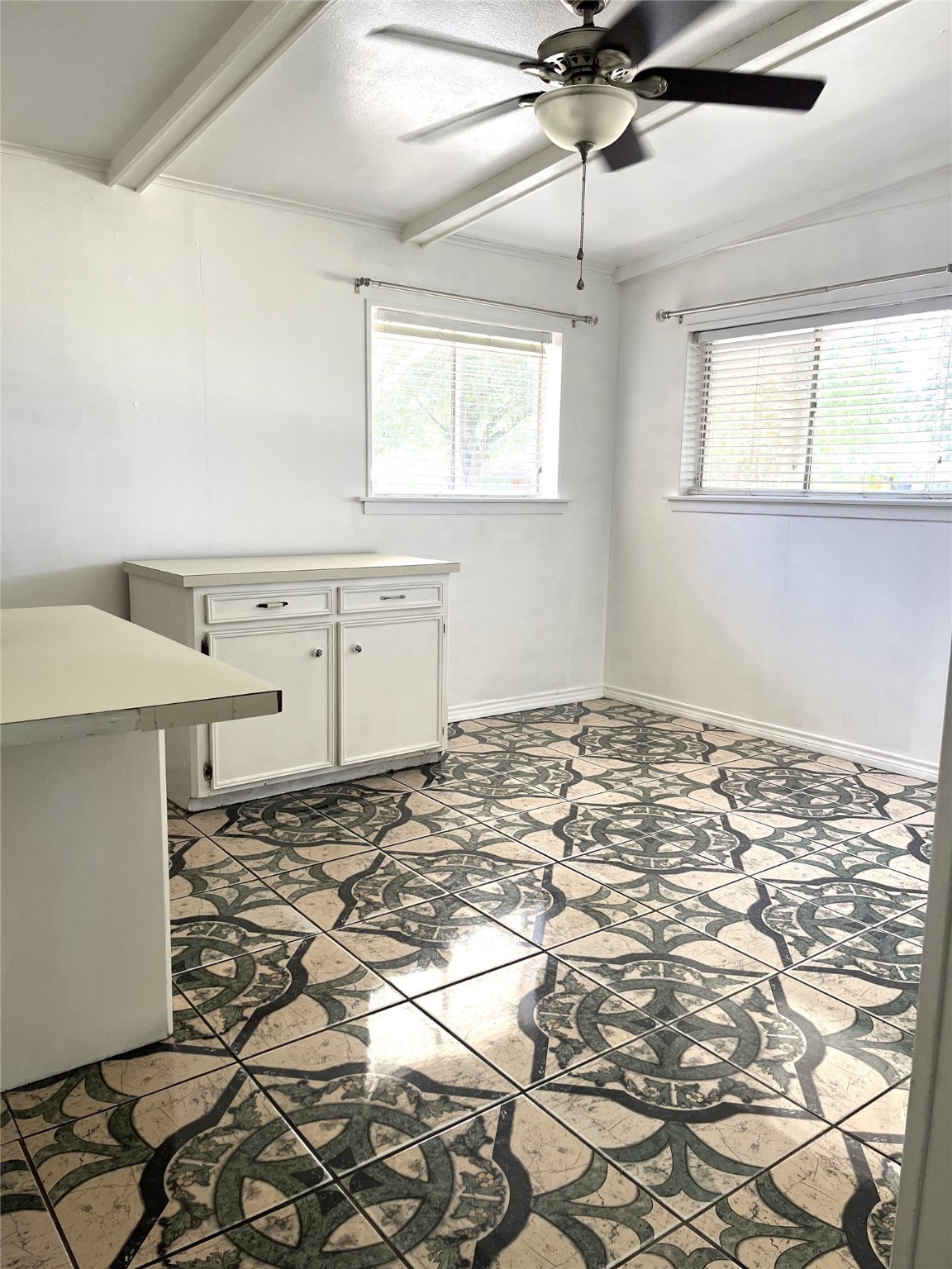 12332 Kayla Lane Houston, TX 77015 - Photo 4 of 15 a view of a kitchen