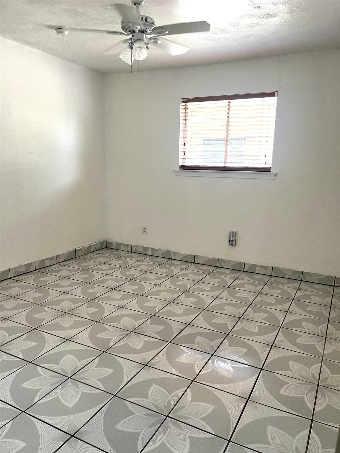 12332 Kayla Lane Houston, TX 77015 - Photo 7 of 15 a view of a room with windows