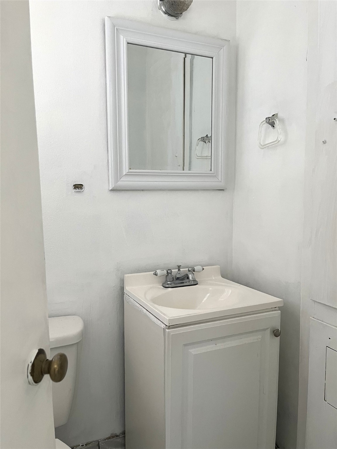 12332 Kayla Lane Houston, TX 77015 - Photo 10 of 15 a utility room with dryer and washer