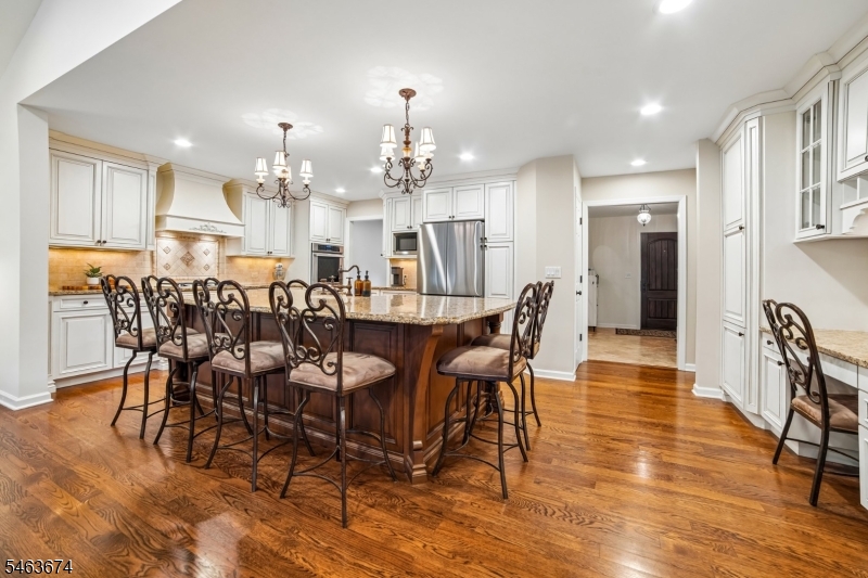 123 Riverbend Road Berkeley Heights, NJ 07922 - Photo 9 of 29 Gallery Image 9