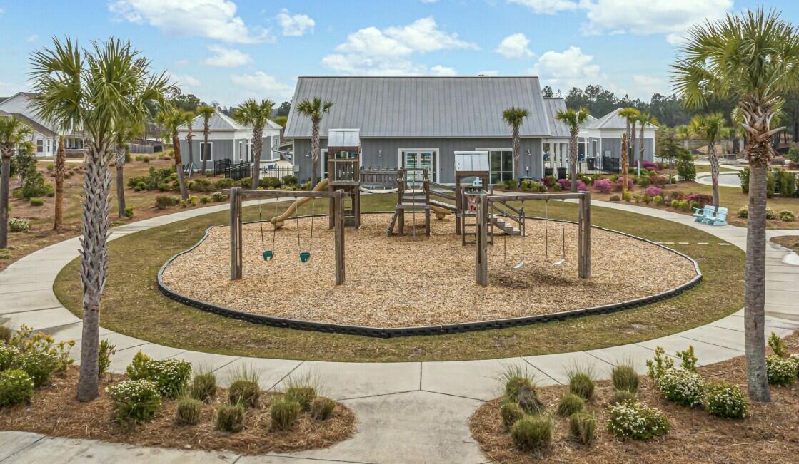 232 Seaworthy Street Summerville, SC 29486 - Photo 48 of 52 Play area