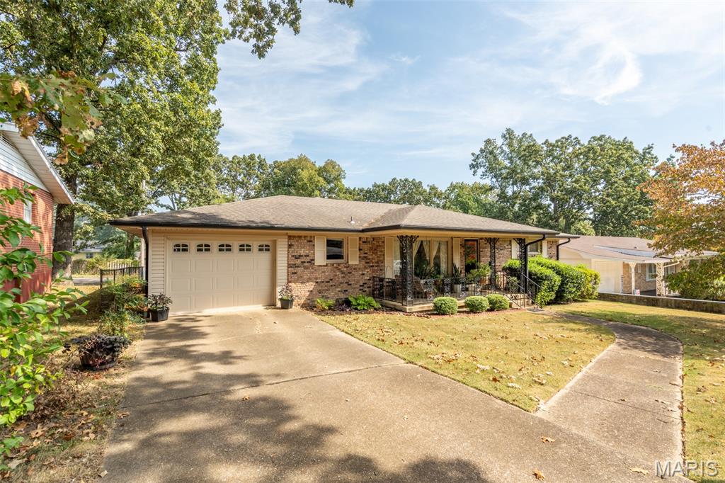 1715 Big Bend Road Poplar Bluff, MO 63901 - Photo 2 of 27