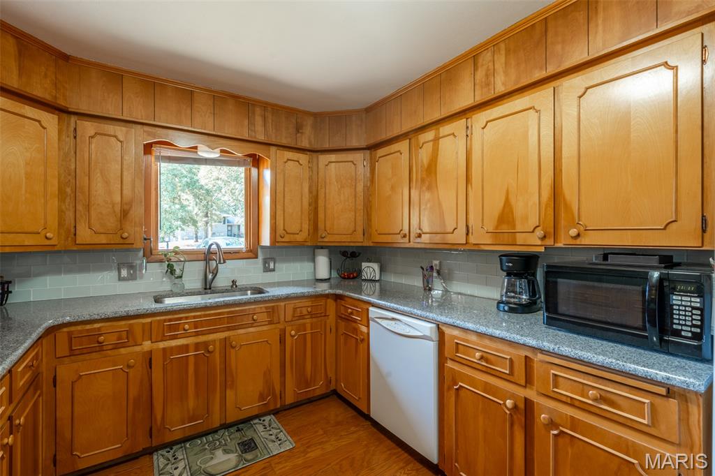 1715 Big Bend Road Poplar Bluff, MO 63901 - Photo 7 of 27