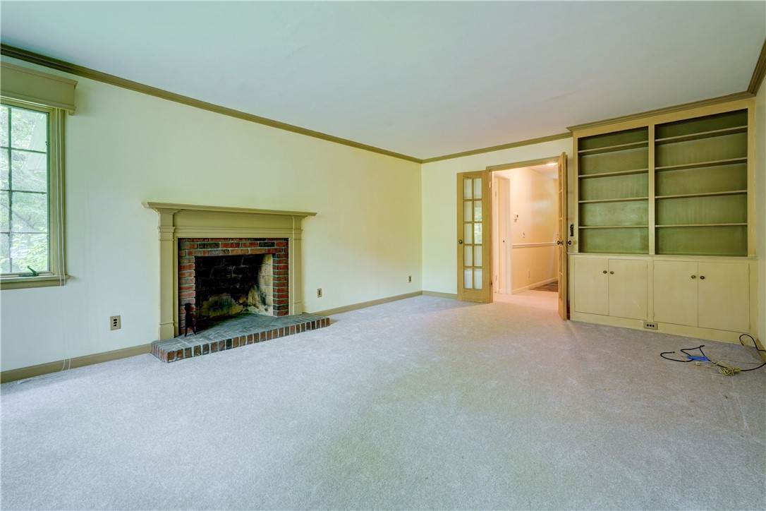 1743 Calkins Road Pittsford, NY 14534 - Photo 3 of 46