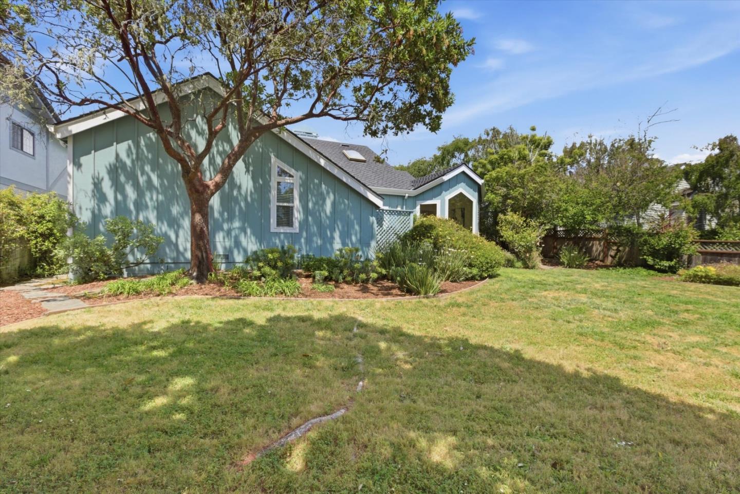 424 Greenbrier Road Half Moon Bay, CA 94019 - Photo 33 of 36
