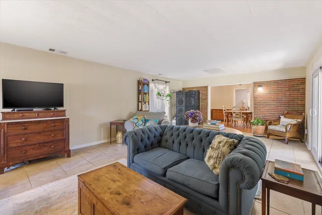 $330,000 | 110 Hoffman Drive, Tallahassee, FL 32312