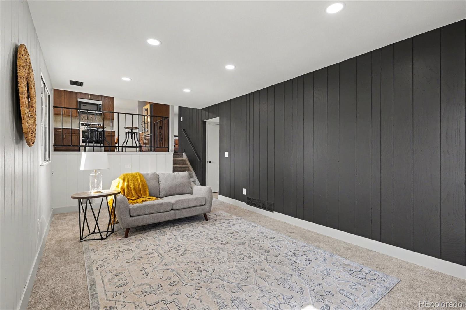 2065 South Rifle Street Aurora, CO 80013 - Photo 12 of 34