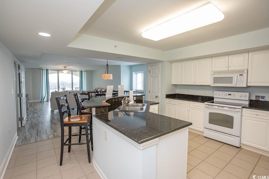 2151 Bridge View Court, Unit 1605 North Myrtle Beach, SC 29582 - Photo 3 of 33