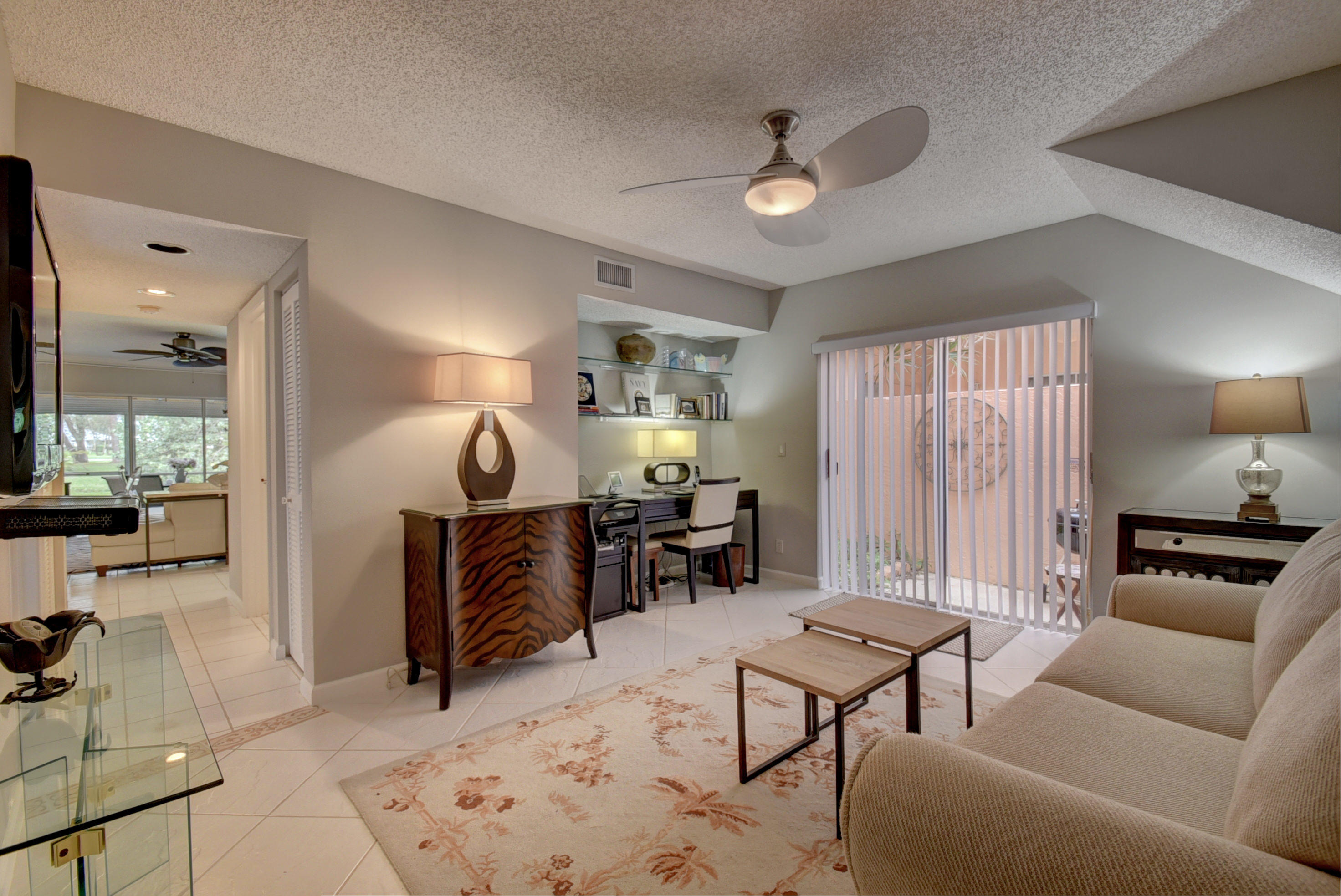17282 Boca Club Boulevard, Unit 1901 Boca Raton, FL 33487 - Photo 20 of 45 Den/Bedroom 3
