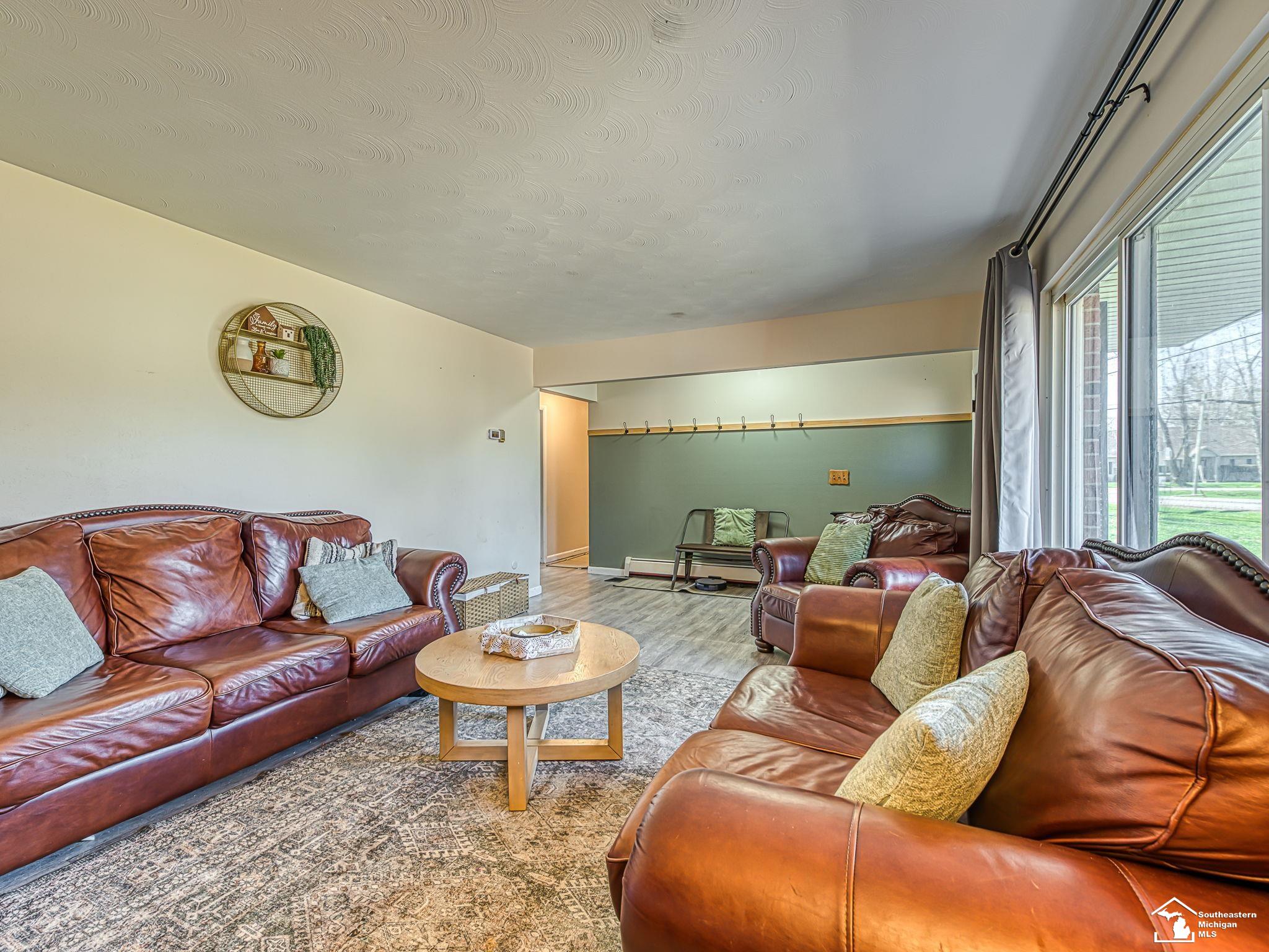 10200 Summerfield Road Temperance, MI 48182 - Photo 5 of 33