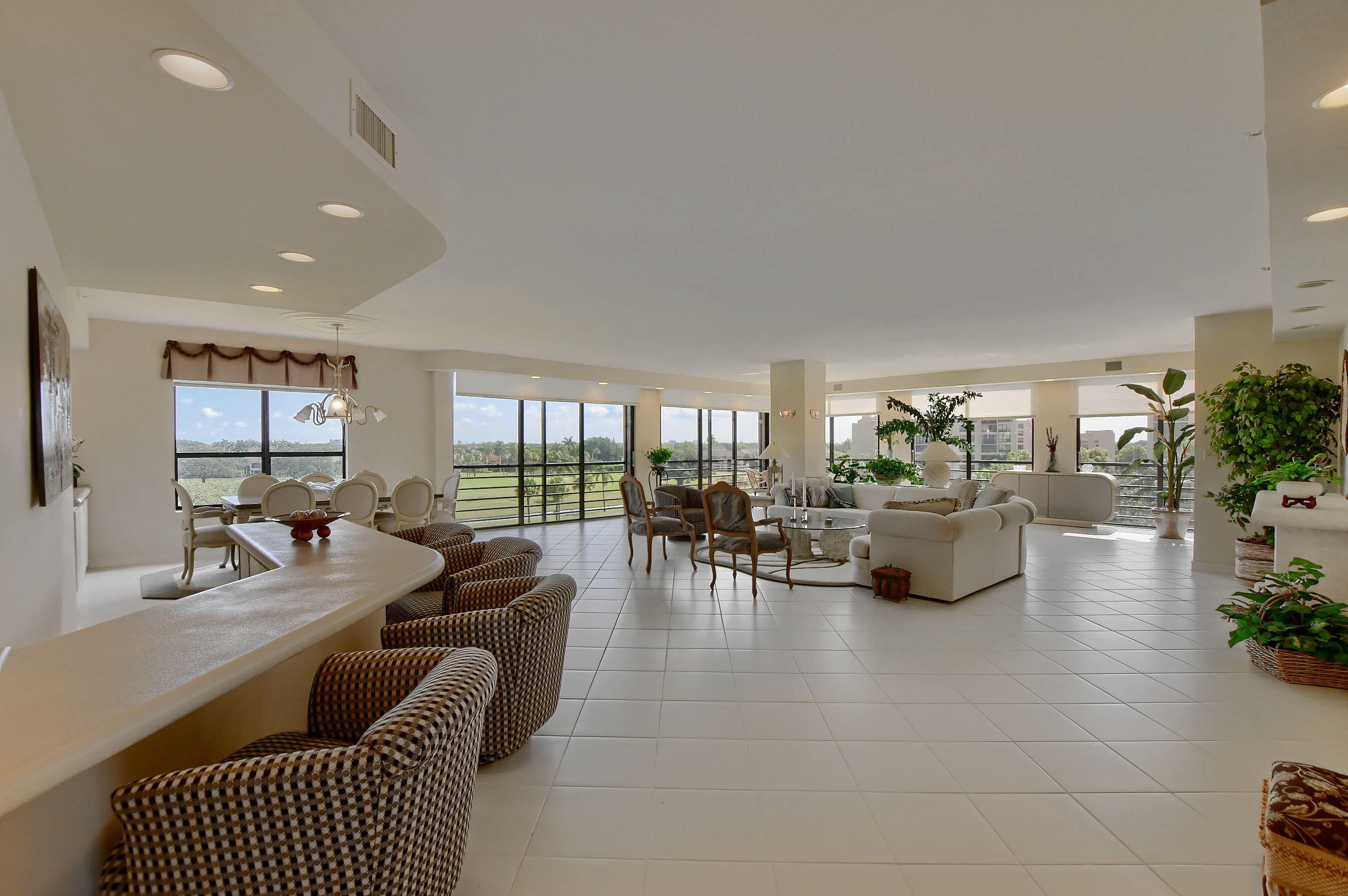 7235 Promenade Drive, Unit 502J Boca Raton, FL 33433 - Photo 5 of 94 21_ebf_6355-hdr(5)