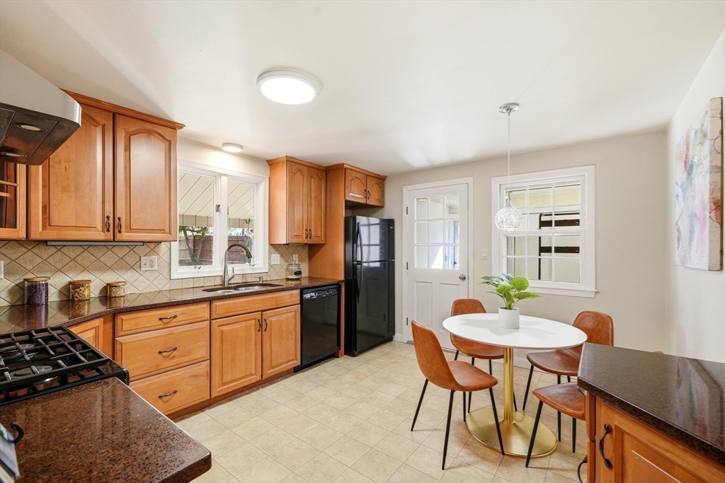 1 Valley Road Lexington, MA 02421 - Photo 11 of 40