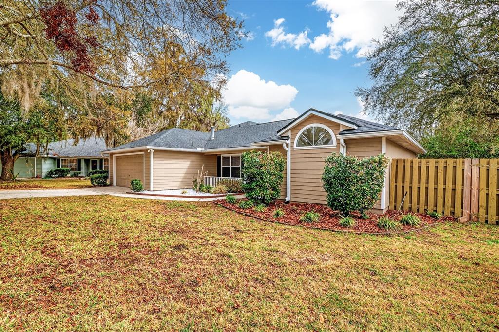 7602 Southwest 50th Road Gainesville, FL 32608 - Photo 13 of 45