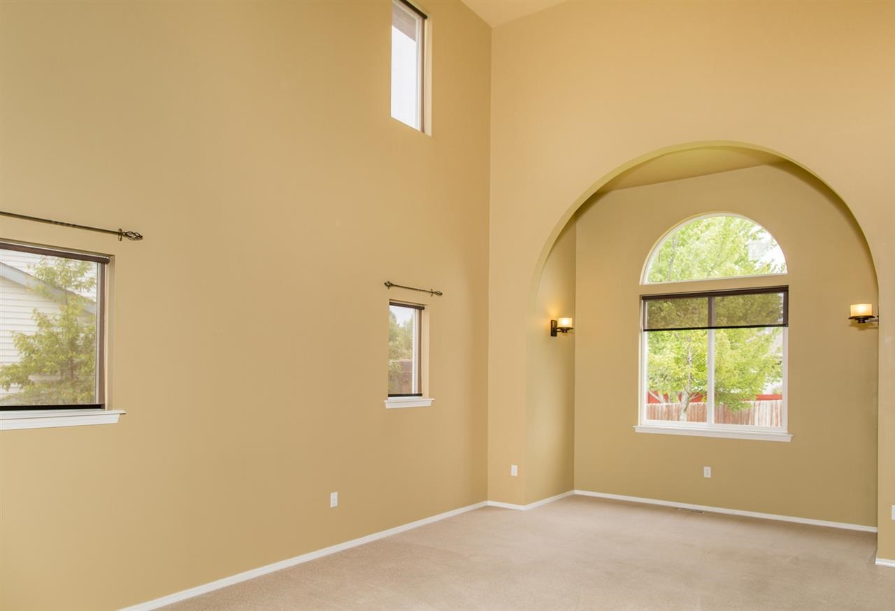 3836 South Bates Road Spokane Valley, WA 99206 - Photo 4 of 20 Gallery Image 4