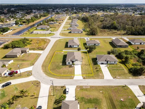 $329,000 | 833 Youngreen Drive, Fort Myers, FL 33913