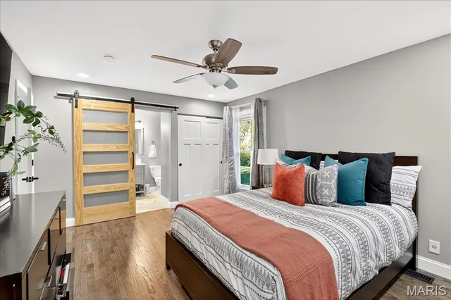 $950,000 | 8021 Bennett Avenue, Richmond Heights, MO 63117