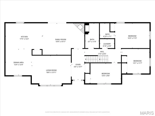 $950,000 | 8021 Bennett Avenue, Richmond Heights, MO 63117