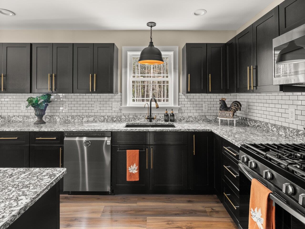 74 Jean Lane St. Albans Town, VT 05478 - Photo 11 of 53