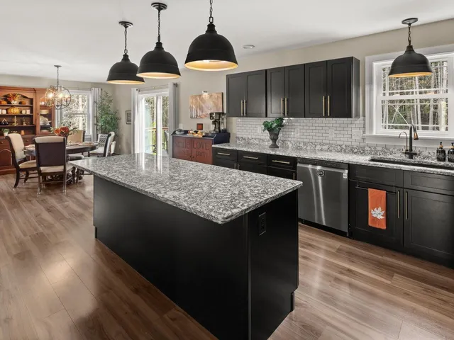 $599,000 | 74 Jean Lane, St. Albans Town, VT 05478