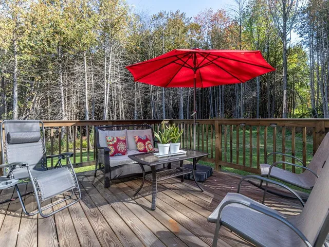 $599,000 | 74 Jean Lane, St. Albans Town, VT 05478