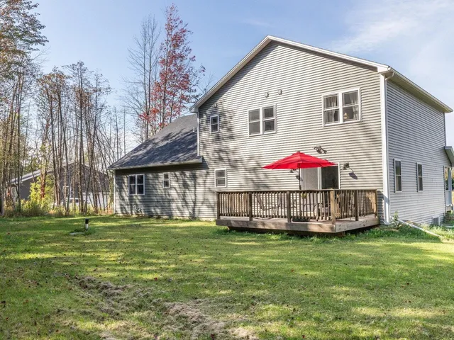 $599,000 | 74 Jean Lane, St. Albans Town, VT 05478
