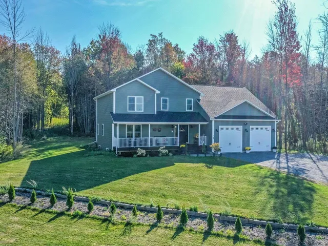$599,000 | 74 Jean Lane, St. Albans Town, VT 05478
