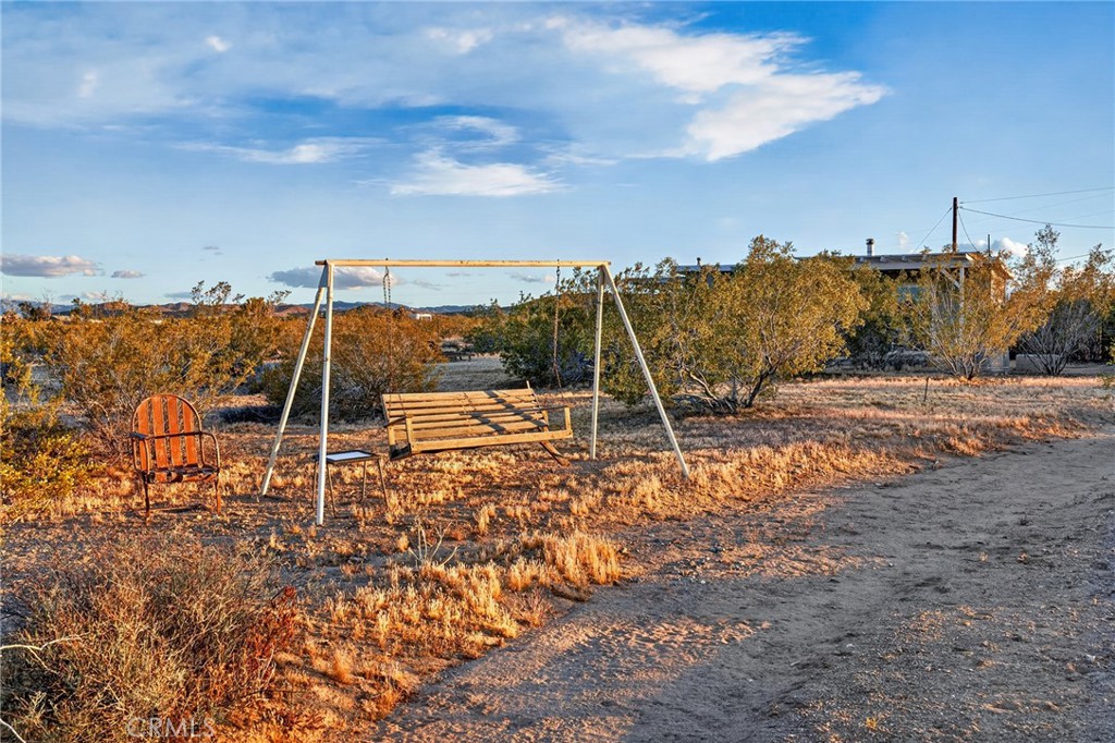 437 Mallow Road Landers, CA 92285 - Photo 38 of 52