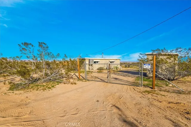 $275,000 | 437 Mallow Road, Landers, CA 92285