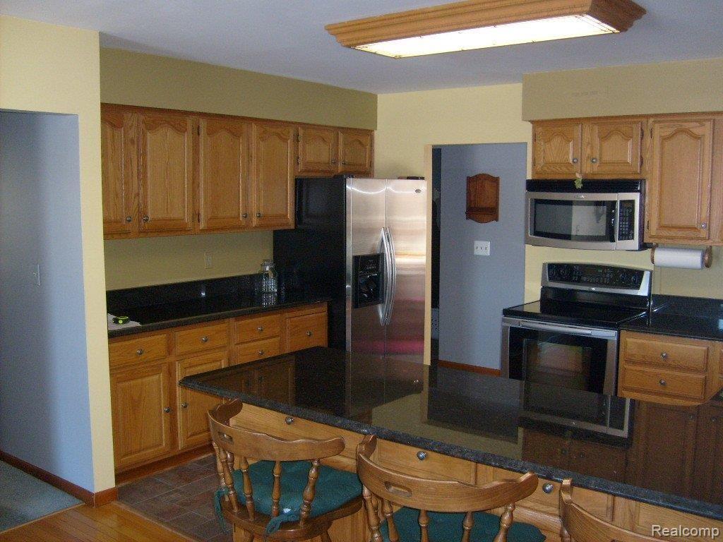 3628 Pratt Road Metamora, MI 48455 - Photo 3 of 11 kitchen2.jpg