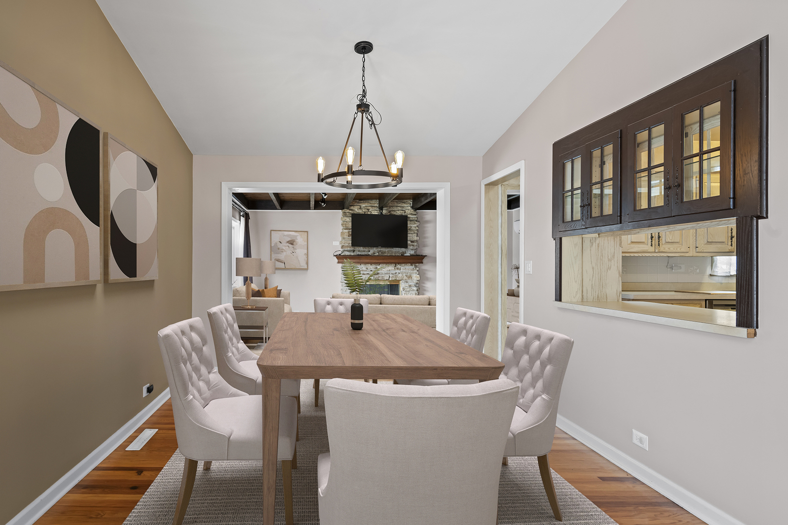 324 Warren Road Glenview, IL 60025 - Photo 3 of 26 Gallery Image 3