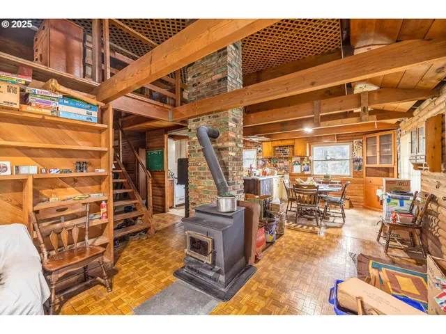 $395,000 | 40440 Big Fall Creek Road, Lowell, OR 97452