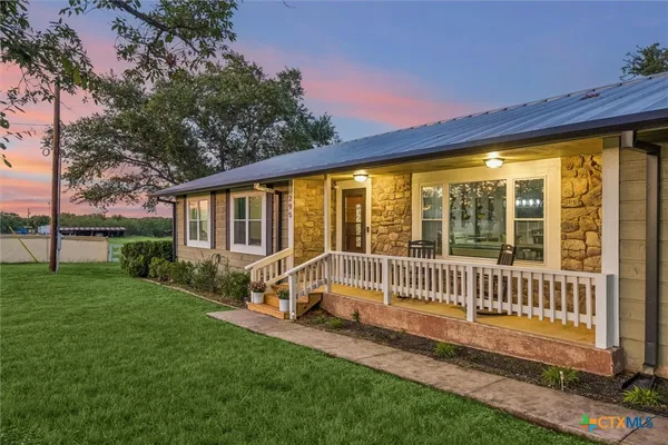 $1,195,000 | 295 McKnight Road, Seguin, TX 78155