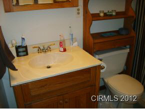 1014 West Kem Road Marion, IN 46952 - Photo 10 of 12 Gallery Image 10