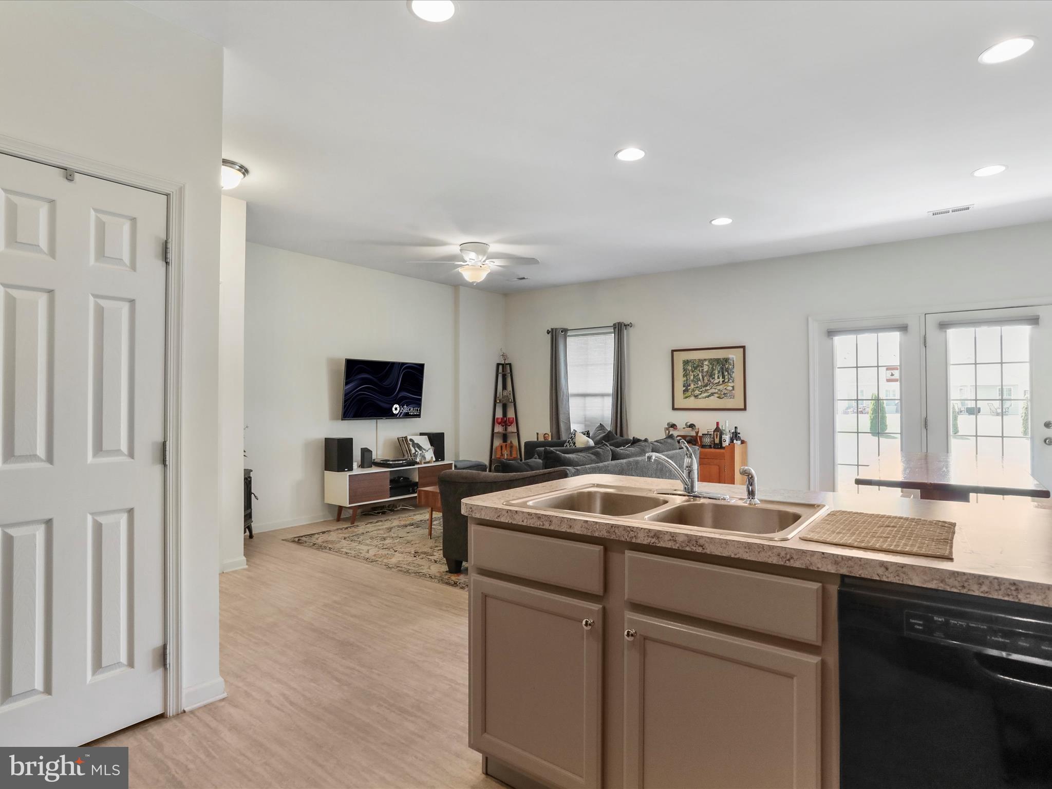 36 Cavendish Way Falling Waters, WV 25419 - Photo 18 of 35