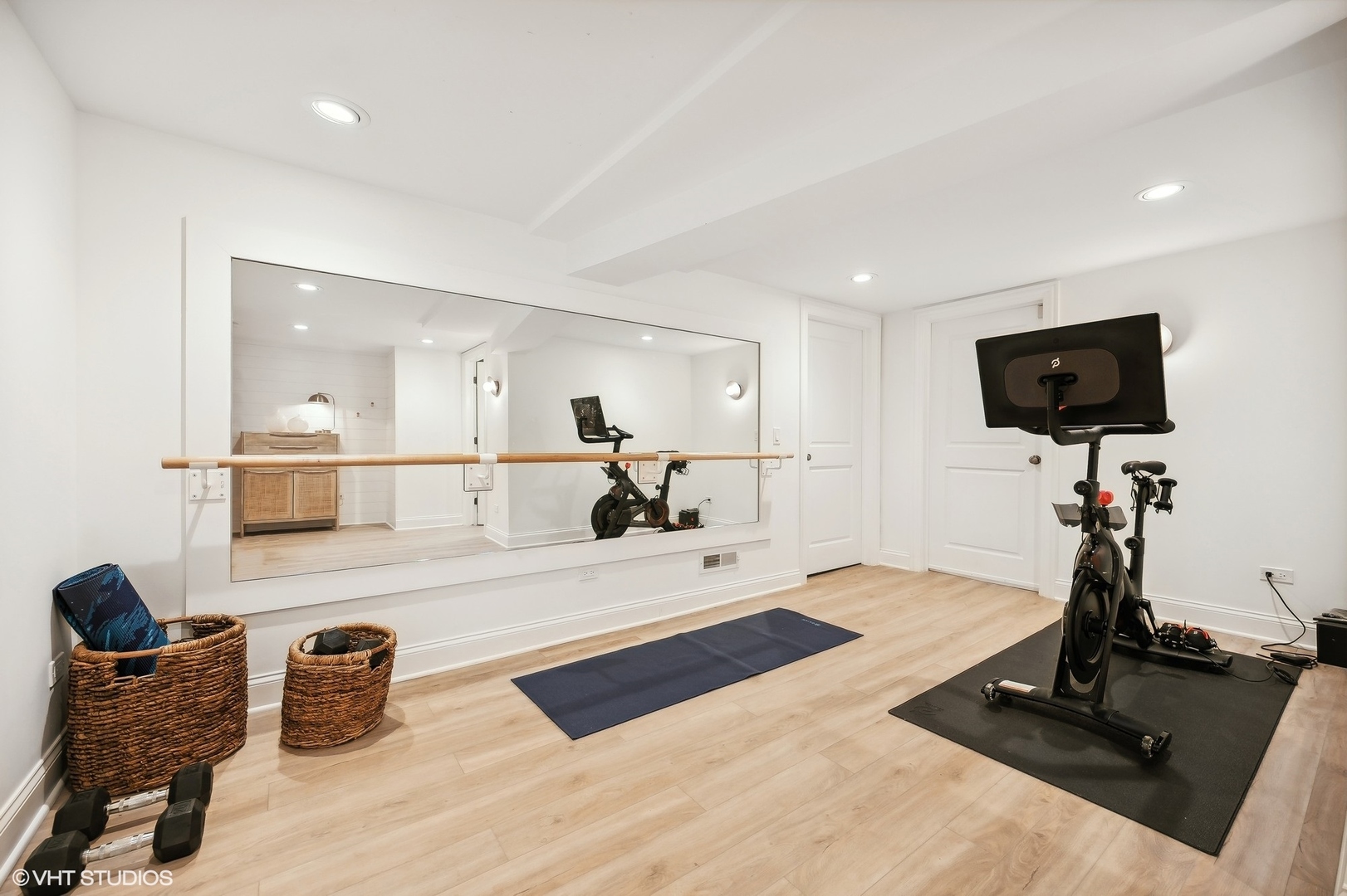851 Sheridan Road Winnetka, IL 60093 - Photo 54 of 66 a view of a living room and a flat screen tv