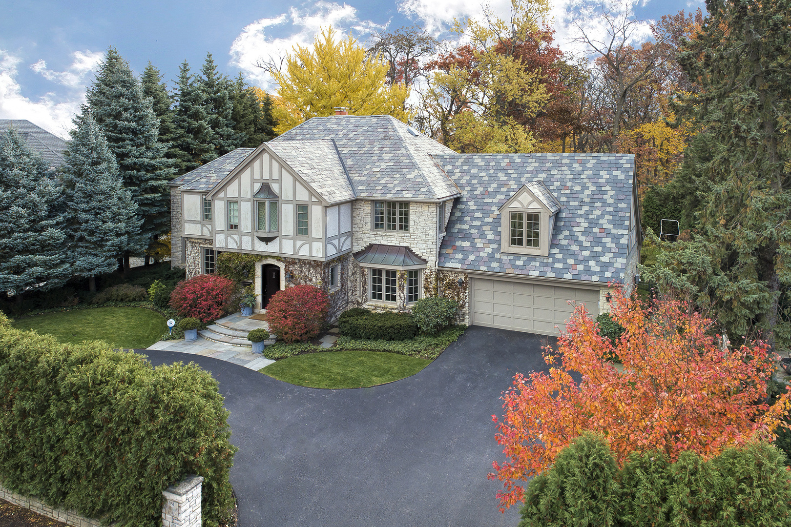 851 Sheridan Road Winnetka, IL 60093 - Photo 63 of 66 an aerial view of a house