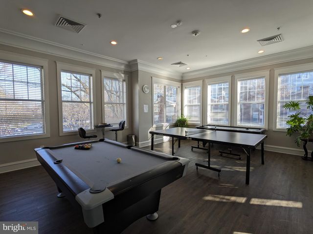 $540,000 | 1641 International Drive, Unit 316, McLean, VA 22102