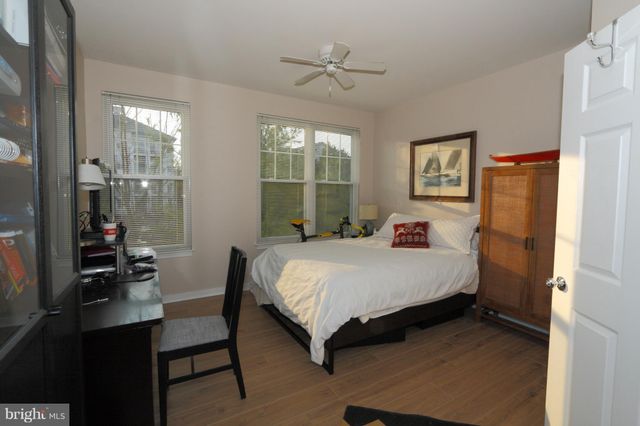 $540,000 | 1641 International Drive, Unit 316, McLean, VA 22102