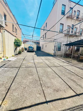 $2,999,999 | 23-58 38th Street | Astoria