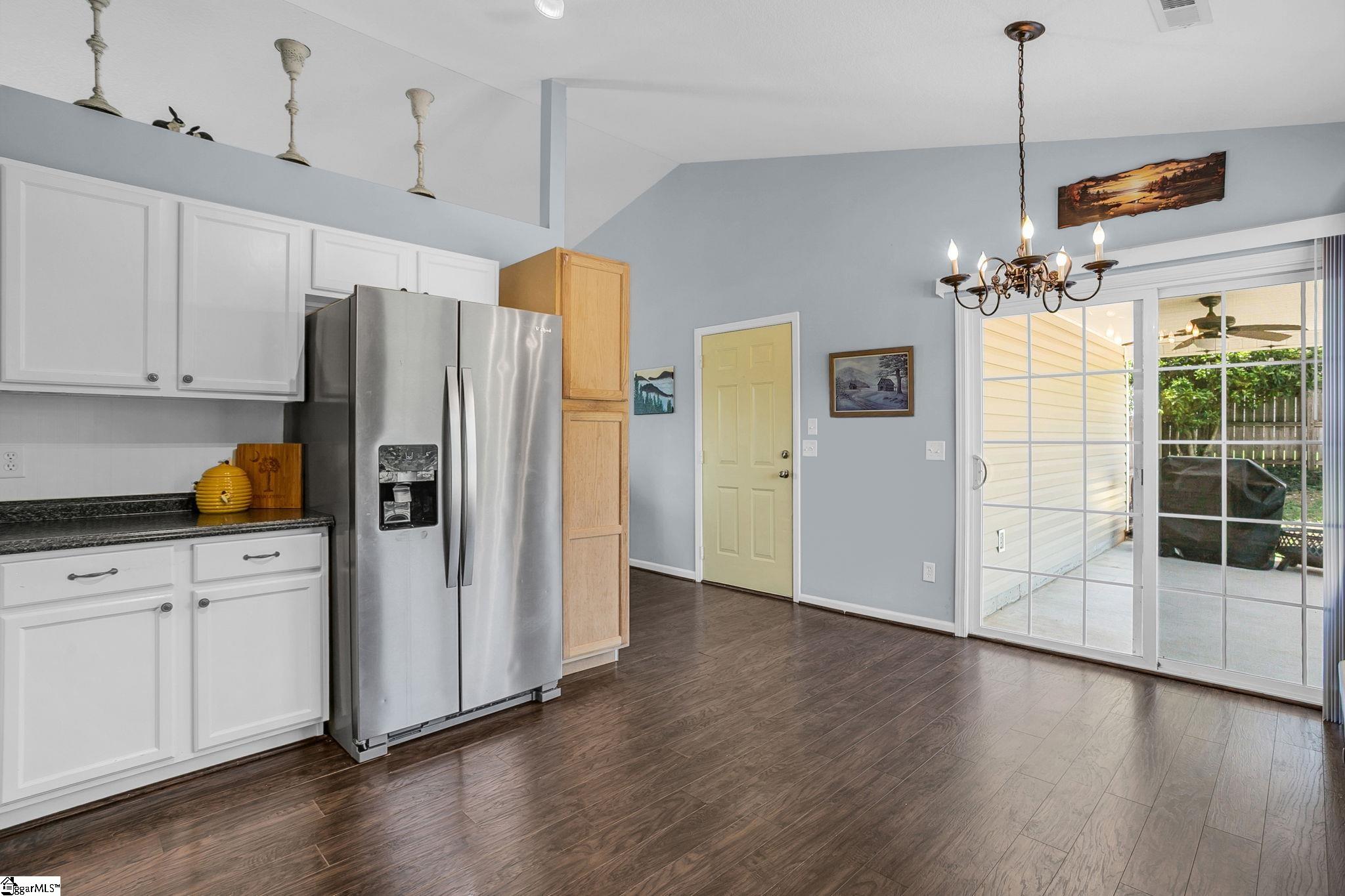 331 Bright Farm Road Duncan, SC 29334 - Photo 8 of 29